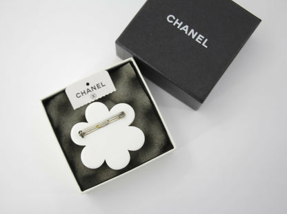 Chanel 96P Resin White Six-Petal Flower Brooch