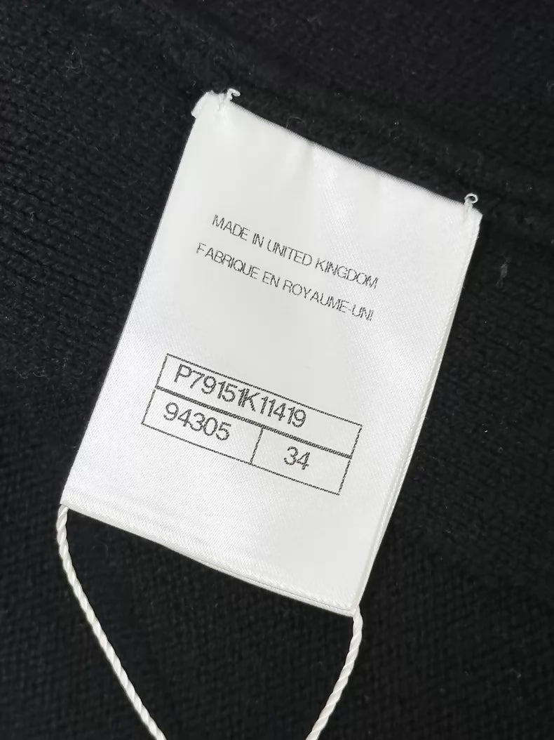 Chanel 25p Black Knit Reversible Cashmere Cardigan