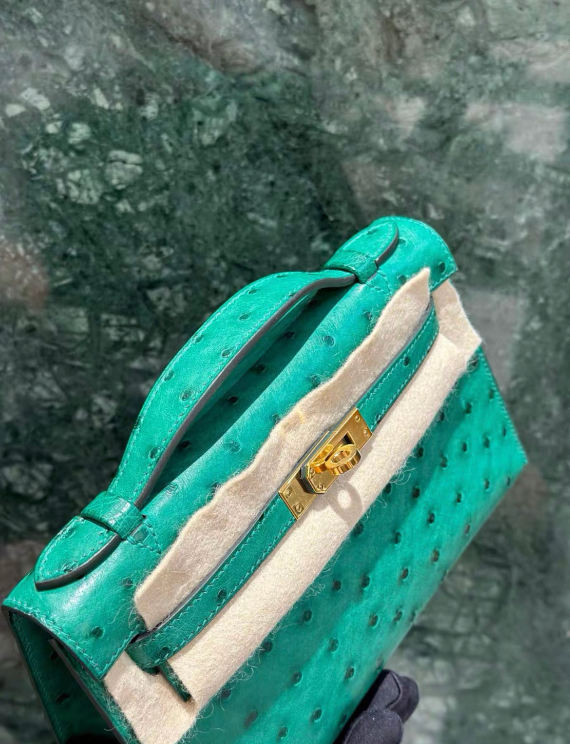 Hermès Kelly Pochette Vert Verone Ostrich Gold Hardware