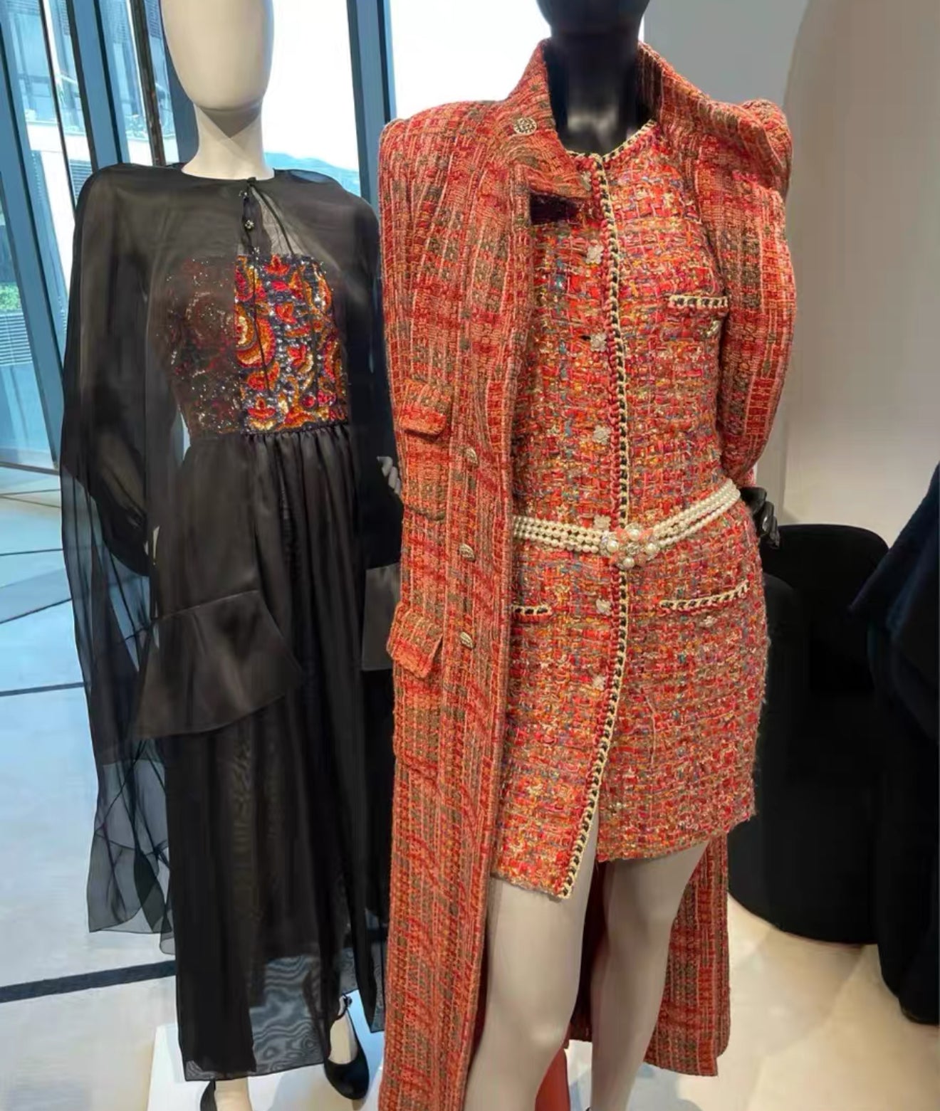 Chanel 21A Red, Orange, Green & Black tweed coat – Wararni.com