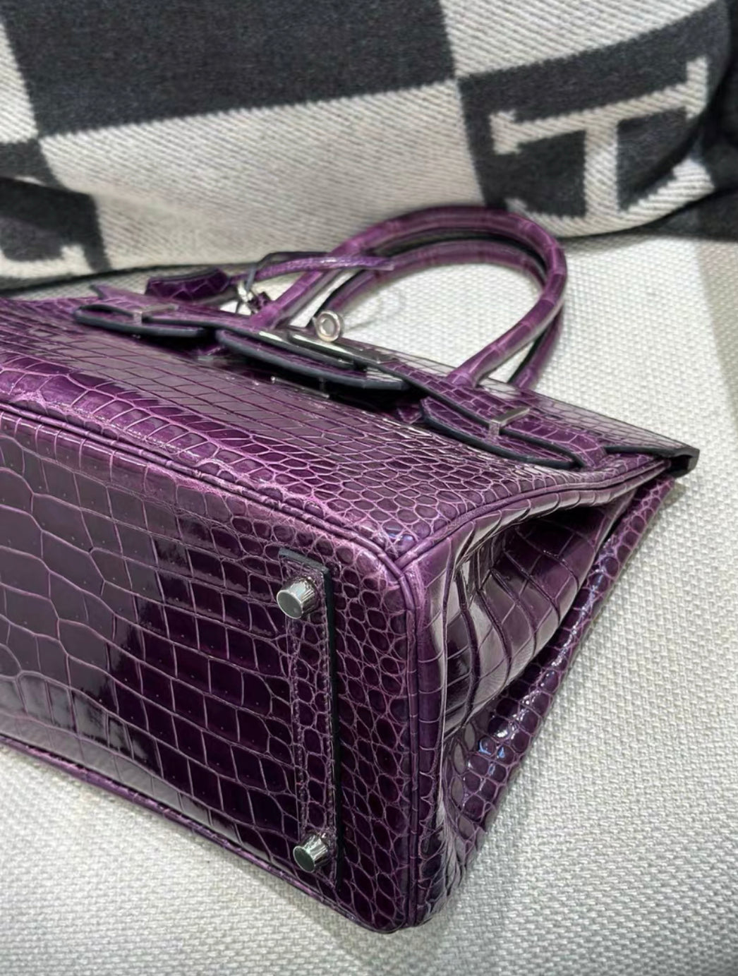 HERMES BIRKIN 30 SHINY AMETHYST POROSUS CROCODILE  WITH PALLADIUM HARDWARE