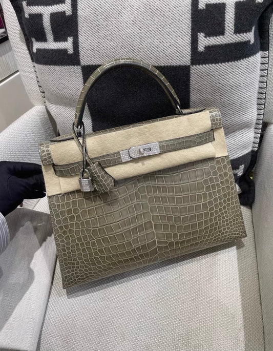 Hermes Kelly 32 Gris Shiny Crocodile leather white gold & diamond hardware