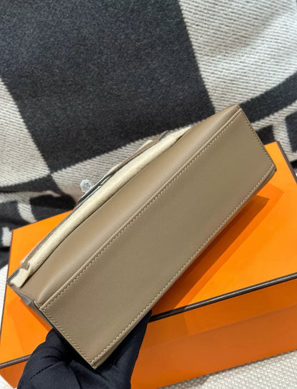 Hermès Mini Kelly Pochette HSS Étoupe Swift Leather Palladium Hardware