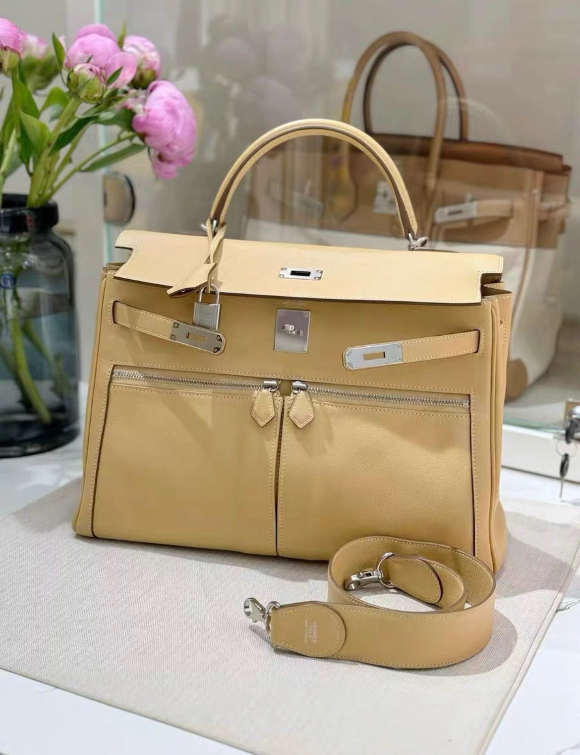 HERMES LAKIS 35 BEIGE SWIFT LEATHER WITH PALLADIUM HARDWARE