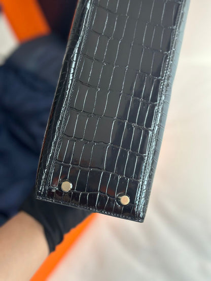 Hermès Kelly Midas 25 Noir Shiny Crocodile Porosus 18k yellow gold hardware & handle