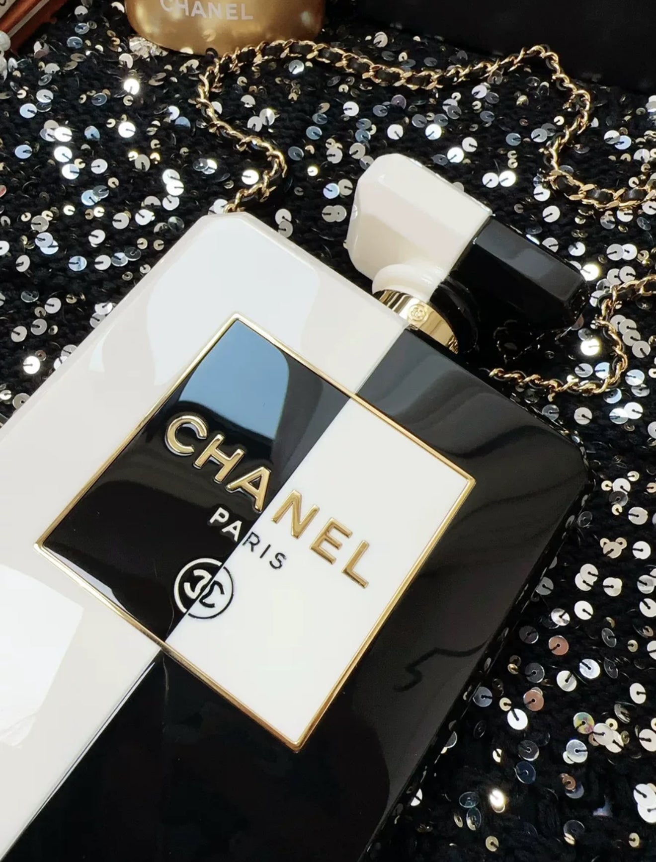 Chanel 20k Black and White Acrylic Perfume Bottle clutch Bag