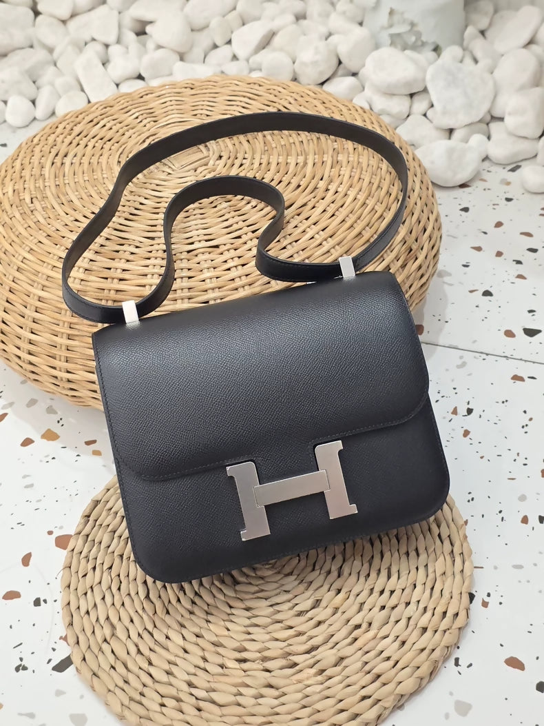 Hermes Constance 24 black Epsom leather palladium hardware