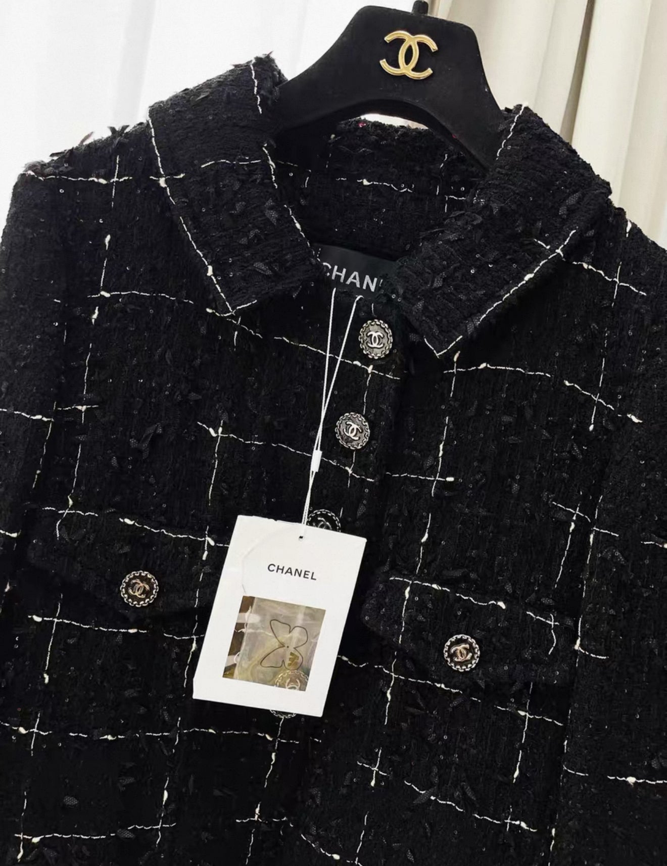 Chanel 22C black tweed jacket - size 36