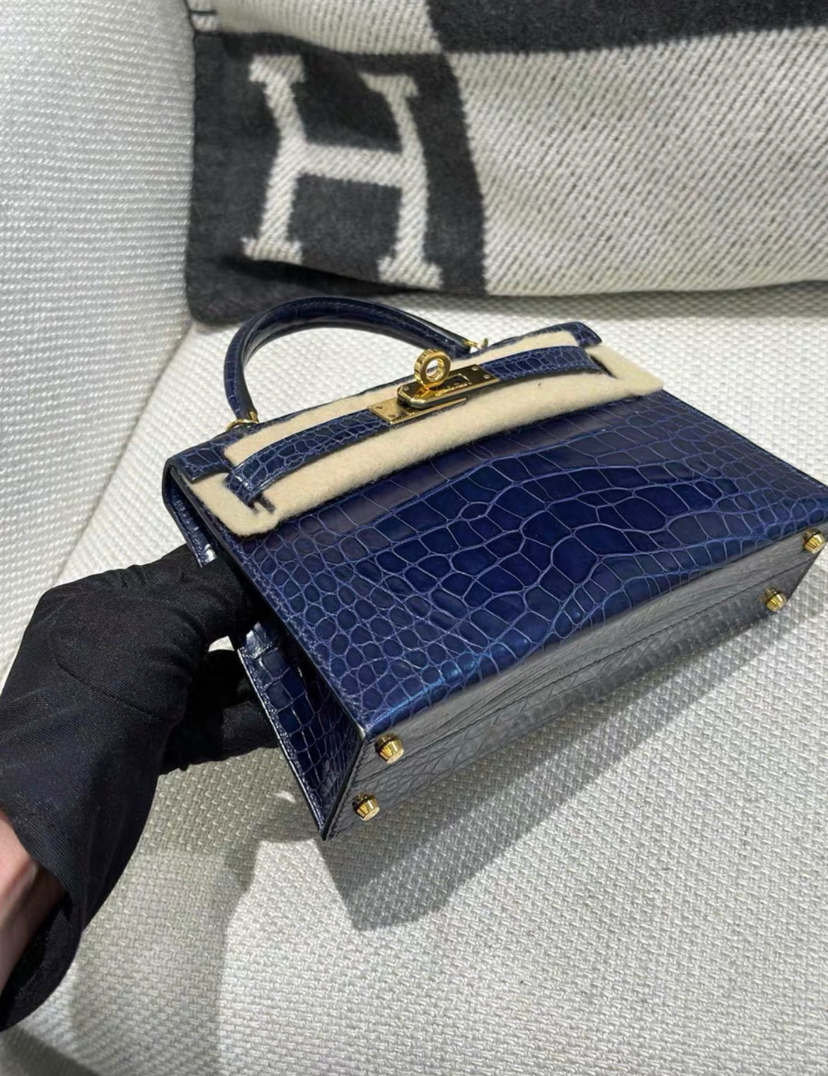 HERMES KELLY 20 MINI SELLIER BLEU SAPHIR SHINY ALLIGATOR PALLADIUM HARDWARE