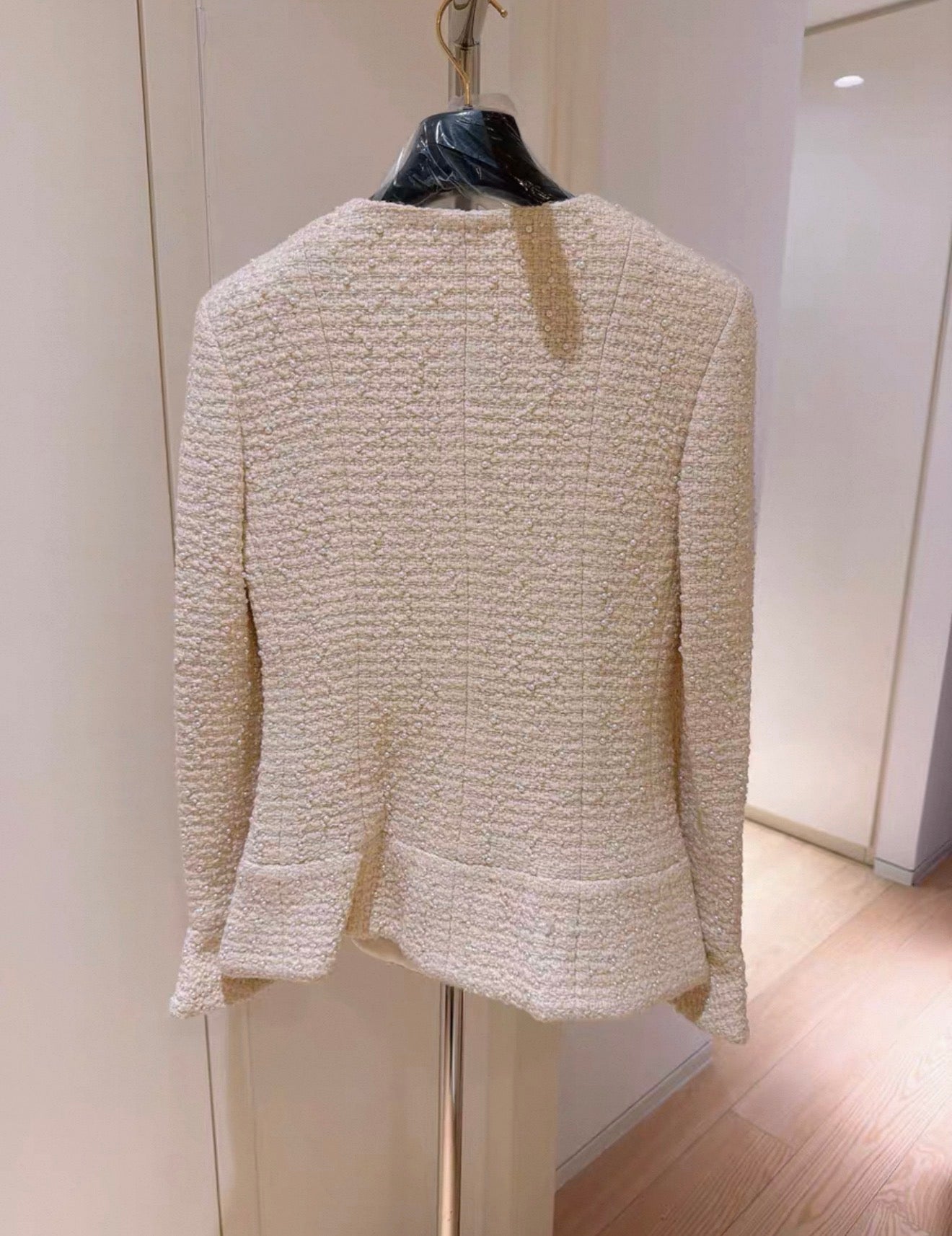 Chanel 18A ecru pearl tweed jacket
