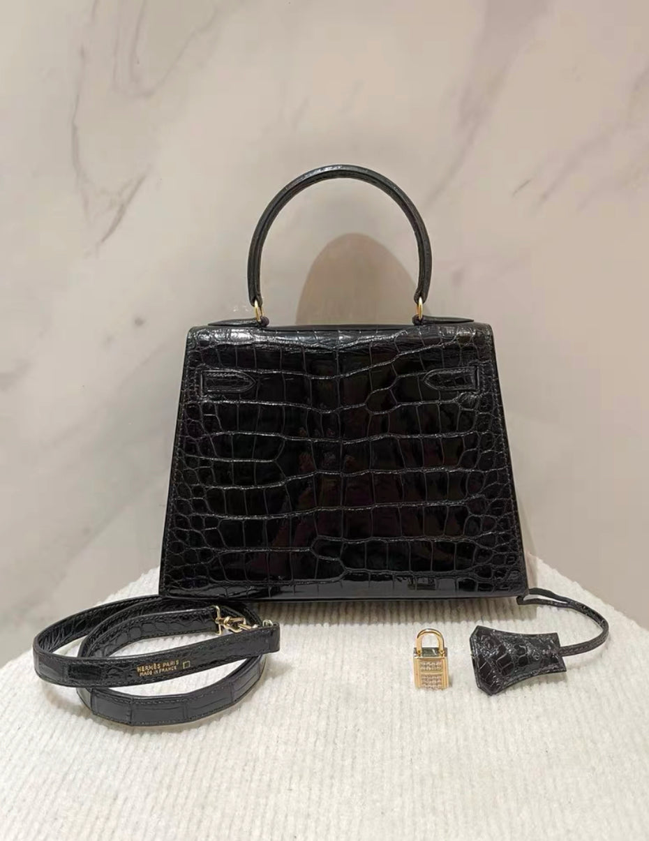 HERMÈS Mini Kelly 20 Black Porosus Crocodile Gold hardware Diamond White Gold hardware