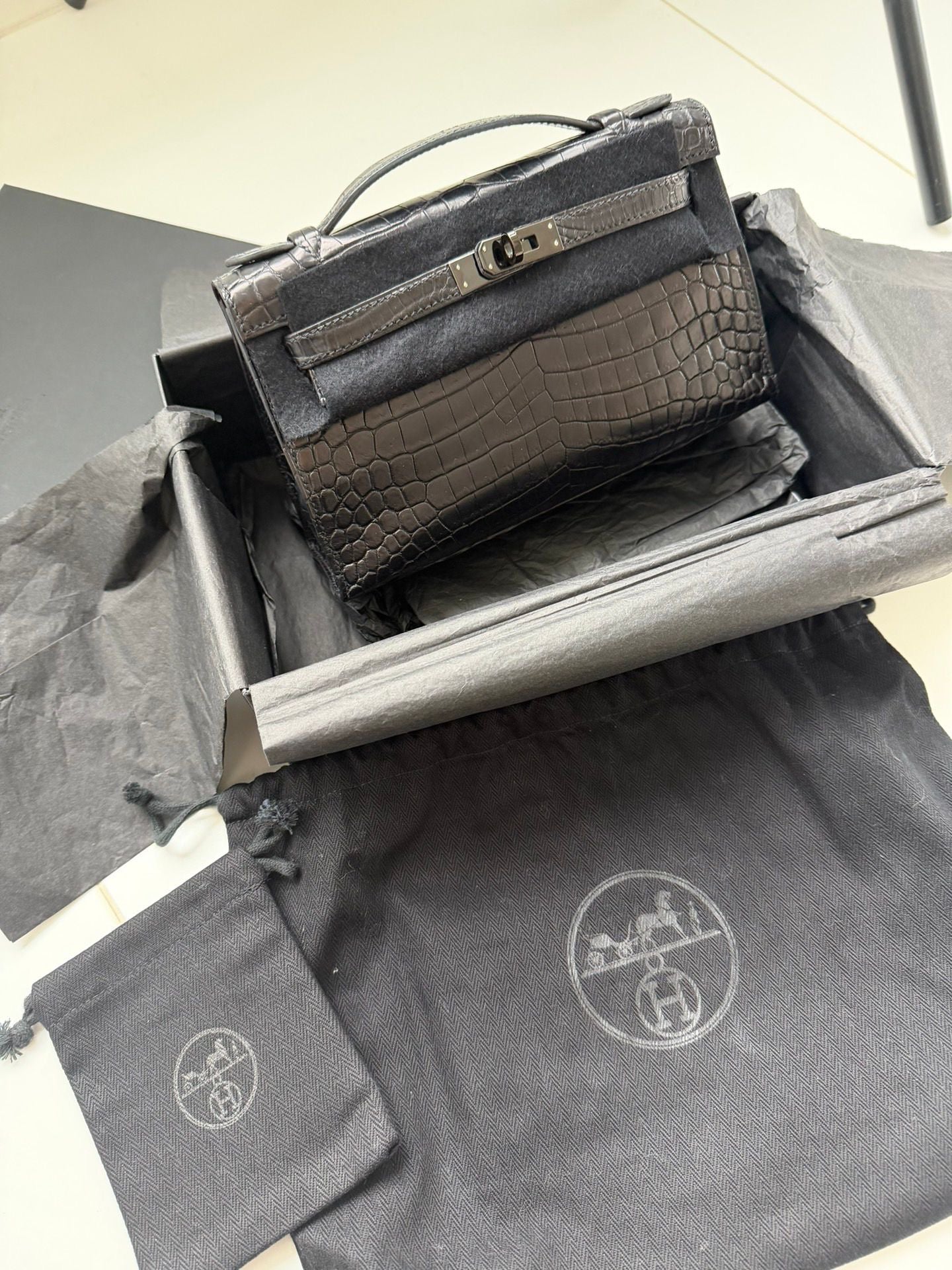 Hermes Kelly Pochette So Black Noir Matte Crocodile Leather