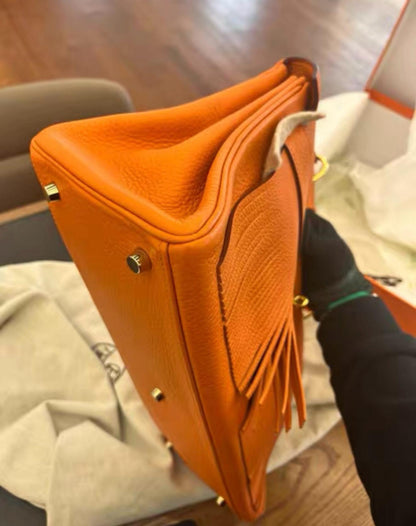 Hermès Limited Edition Kelly Fringe JPG Shoulder Orange Togo