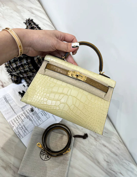 Hermes Mini Kelly 20 Vanille Matte Alligator