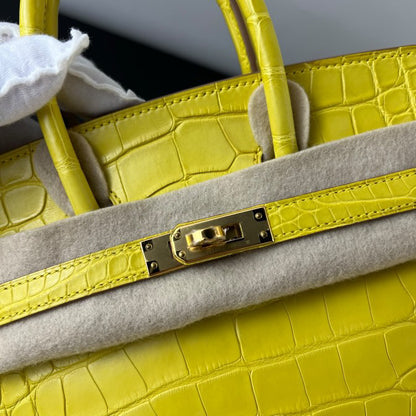 Hermes Birkin 25 Lime Yellow Matte Crocodile Gold Hardware Handbag