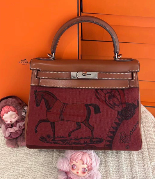 Hermes Kelly 28 Fauve Barenia Toile couverture de jour amazone palladium hardware