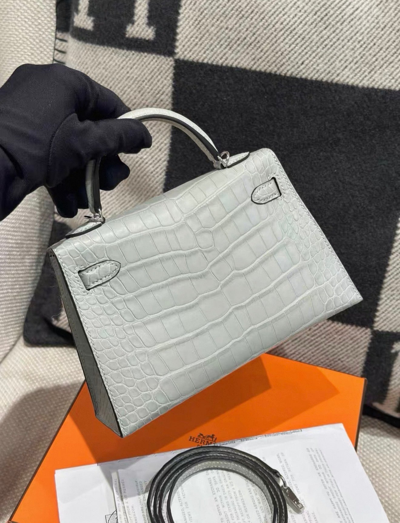 Hermes mini Kelly 20 Gris Neve Matte Crocodile Leather Palladium hardware