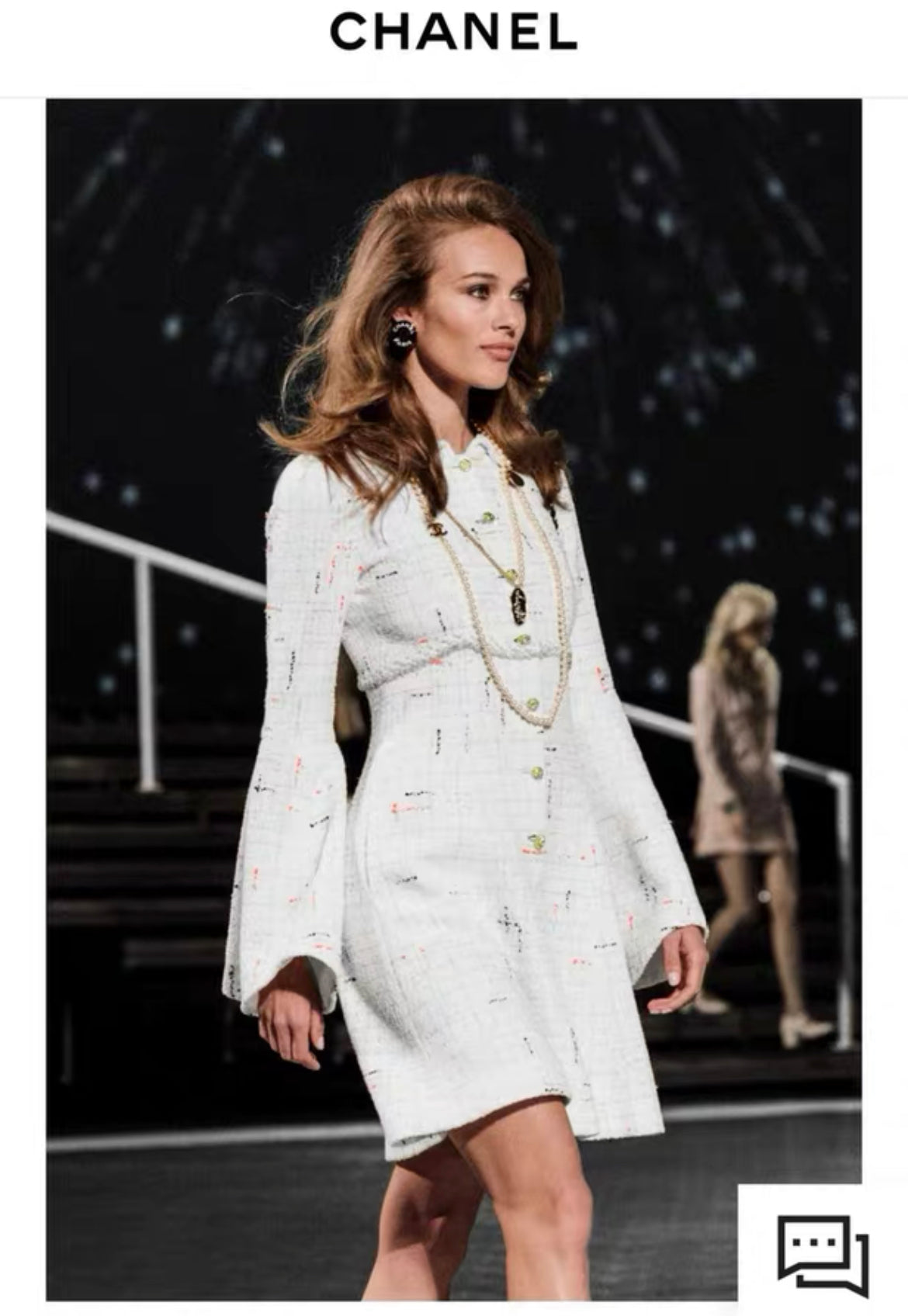 Chanel 24C white tweed dress with long sleeves size 34 Chanel 24C white tweed dress with long sleeves size 34