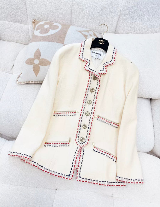 CHANEL 18B Hamburg Ivory Navy Red Tricolor Wool Braid Trim Jacket size 38