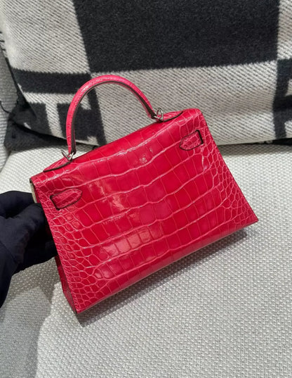 Hermès Mini Kelly Red Braise Shiny Alligator Palladium Hardware