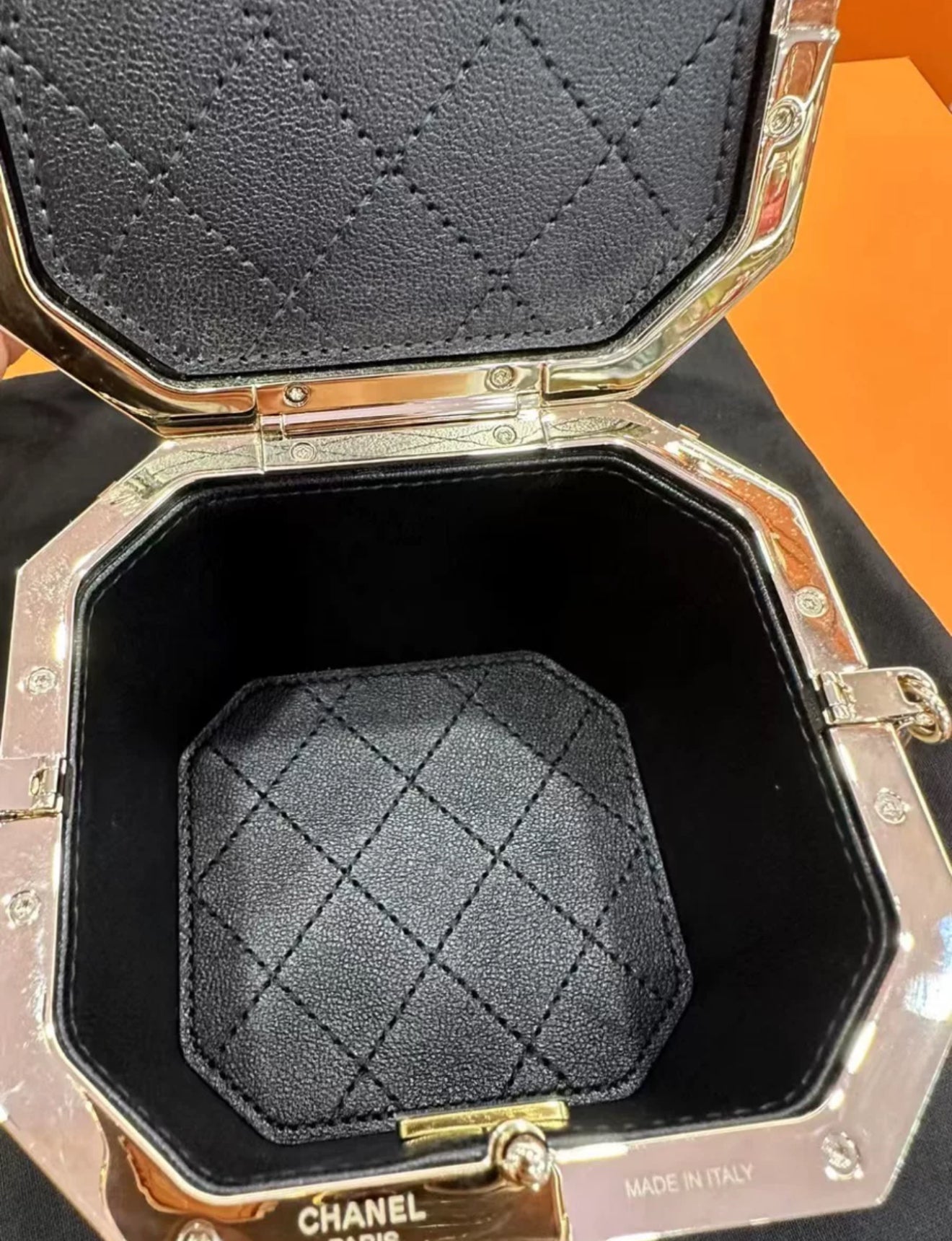 Chanel 24A Tea Box Minaudiere – Wararni.com