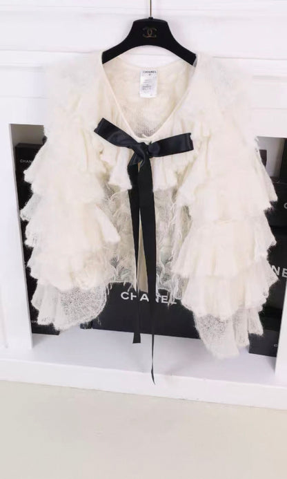 Chanel 2009 Paris-Moscow White Wool Black Bow Cardigan