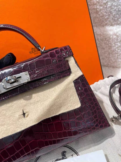 Hermes mini Kelly 20 Bordeaux Shiny alligator leather palladium hardware