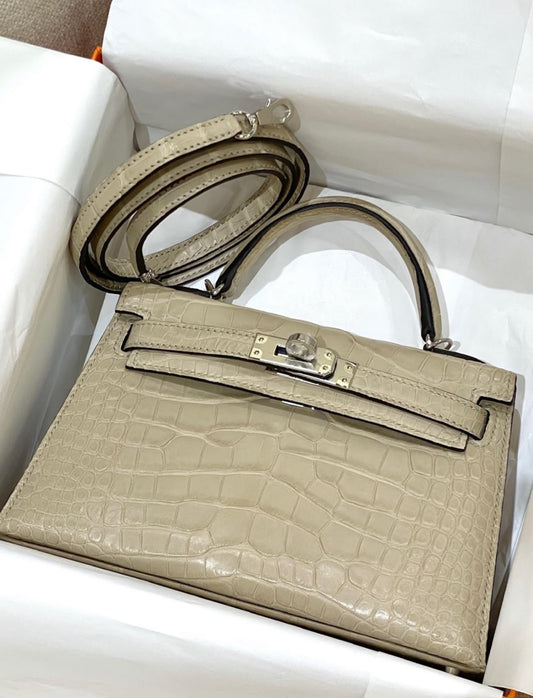 Hermes Mini Kelly 20 Trench Matte Alligator Palladium hardware