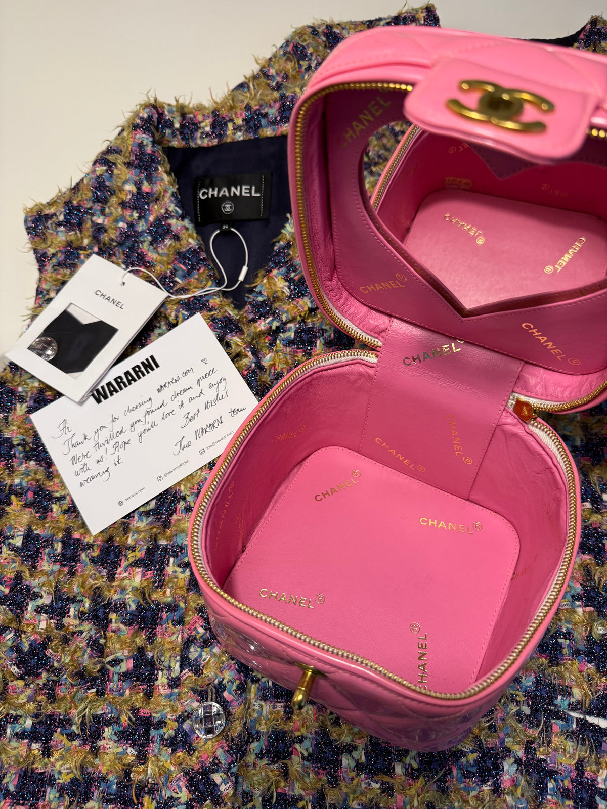 Chanel Vintage Spring 1995 Barbie Collection Vanity Bag with Mirror – Pink