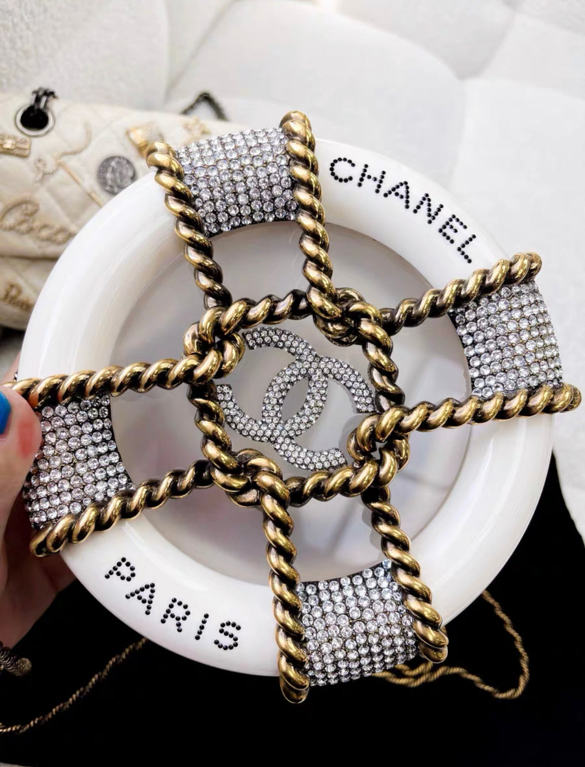 CHANEL MINAUDIÈRE LIMITED EDITION WHITE, GOLD & CLEAR RESCUE WHEEL GOLD-TONE HARDWARE