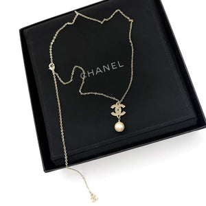 Chanel sparkling diamond double C pearl pendant necklace