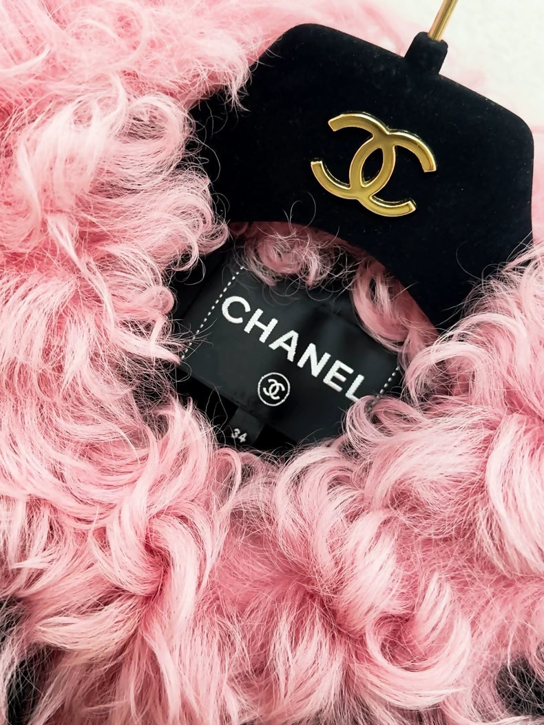Chanel 21K Black and Pink Wool Fur jacket