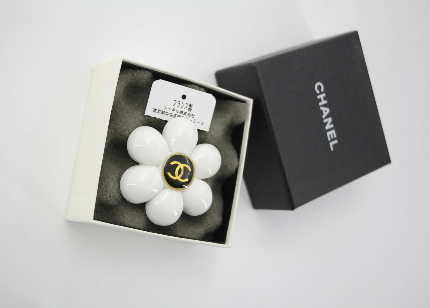 Chanel 96P Resin White Six-Petal Flower Brooch