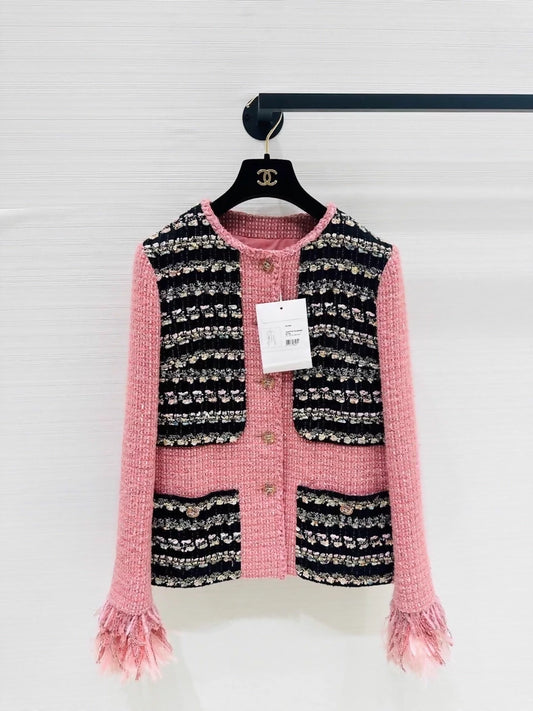Chanel 22A Black/pink tweed & Feather Jacket