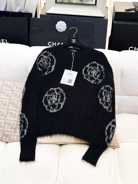Chanel 23AW black camellia sweater