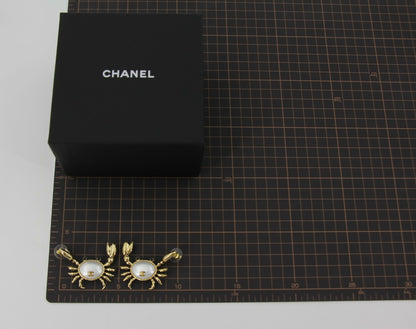 Chanel 26M Imitation Pearl and Metal Crab Stud Earrings