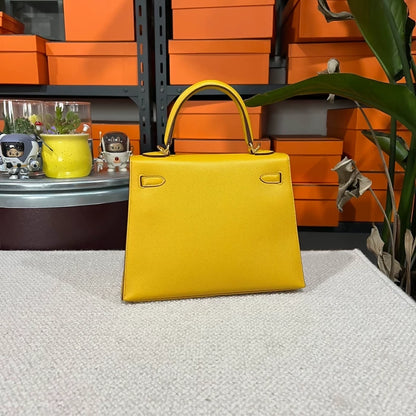 Hermes Kelly 25 jaune Ambre yellow with Epsom Leather and gold hardware