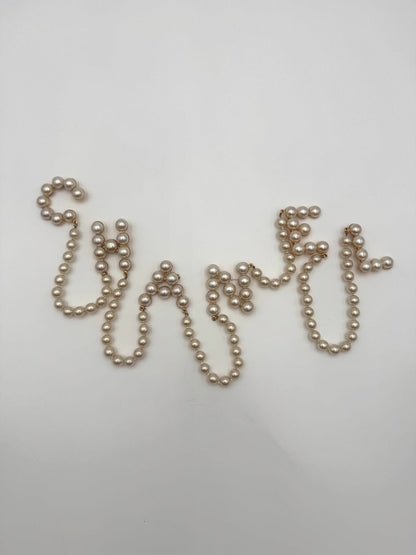 Chanel 1991 pearl letter brooch - Rare