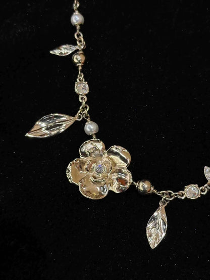 Chanel 24b Camellia Necklace