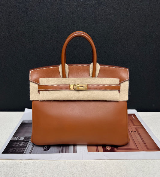 Rare Hermès Birkin 25 smooth Barenia leather gold hardware full set