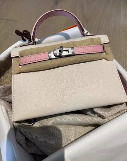 Hermès mini Kelly Chèvre Craie & Rose Sakura Palladium Hardware
