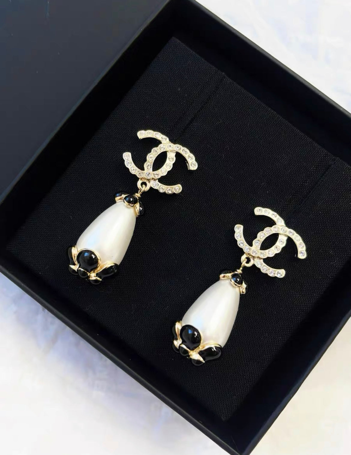 Chanel 21C Pearl Earrings