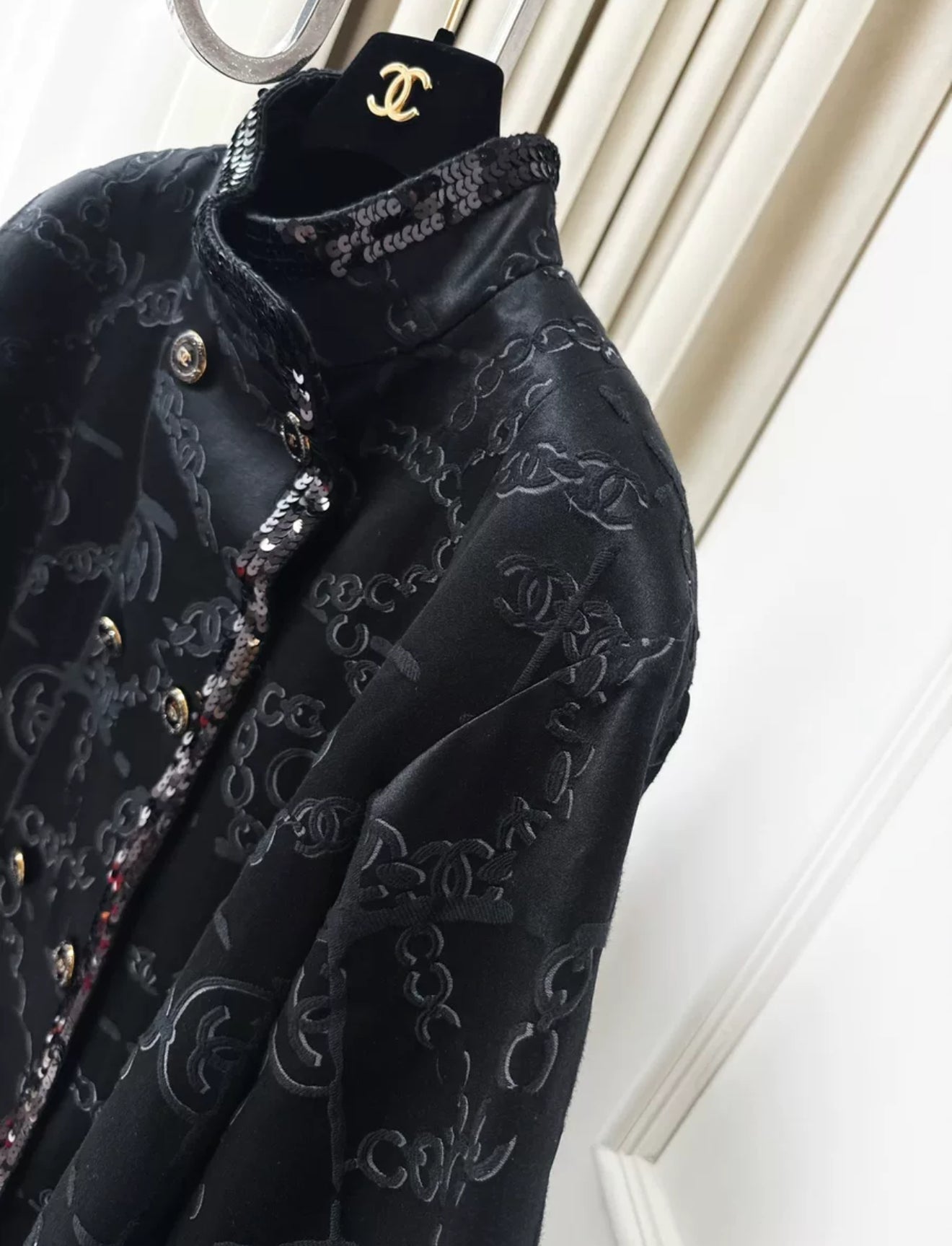 Chanel 22S black jacket – Wararni.com