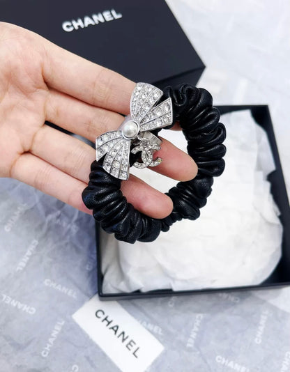 Chanel 22P Diamond Bow Double C Black Pleated Hairband