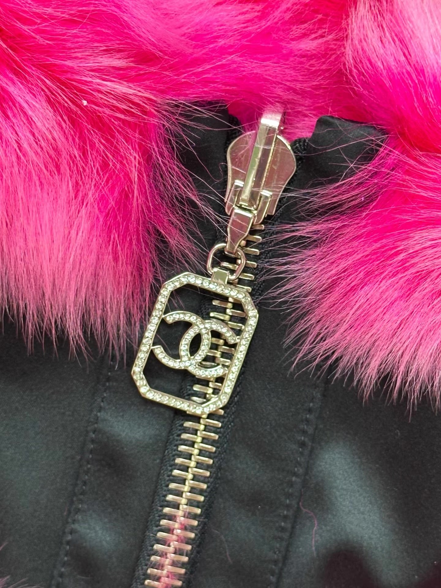 Chanel 23N fuchsia & black reversible shearling vest