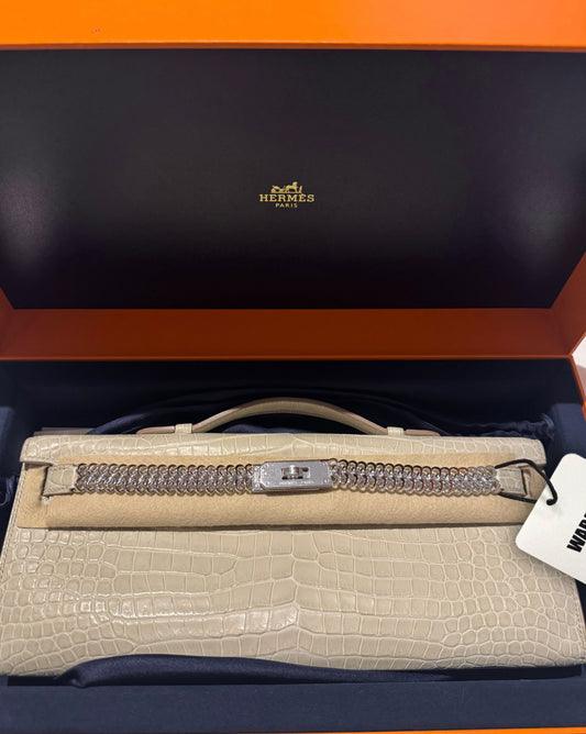 Hermes Kelly cut Unchained Beton Matte Porosus White Gold hardware