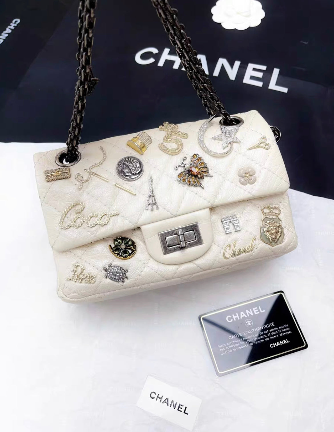 Chanel Pearl White Quilted Leather Limited Edition Lucky Charm Reissue 2.55 Classic Flap Bag