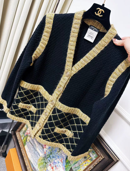 Chanel Fall/Winter 2015-2016 Black & Gold Cardigan