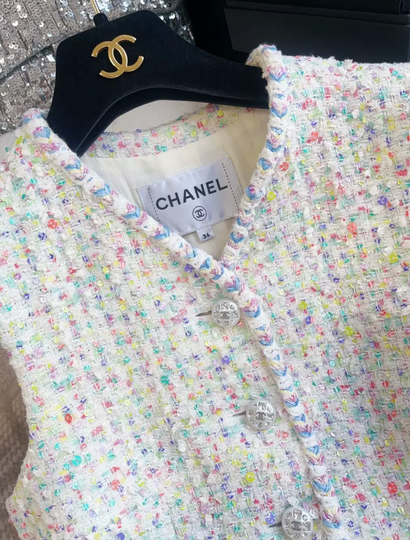 Chanel 23S Multicolore tweed vest size 34