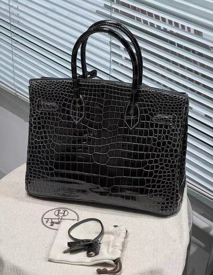 Hermès Birkin 30 Black Matte Alligator with white stitching and Palladium Hardware